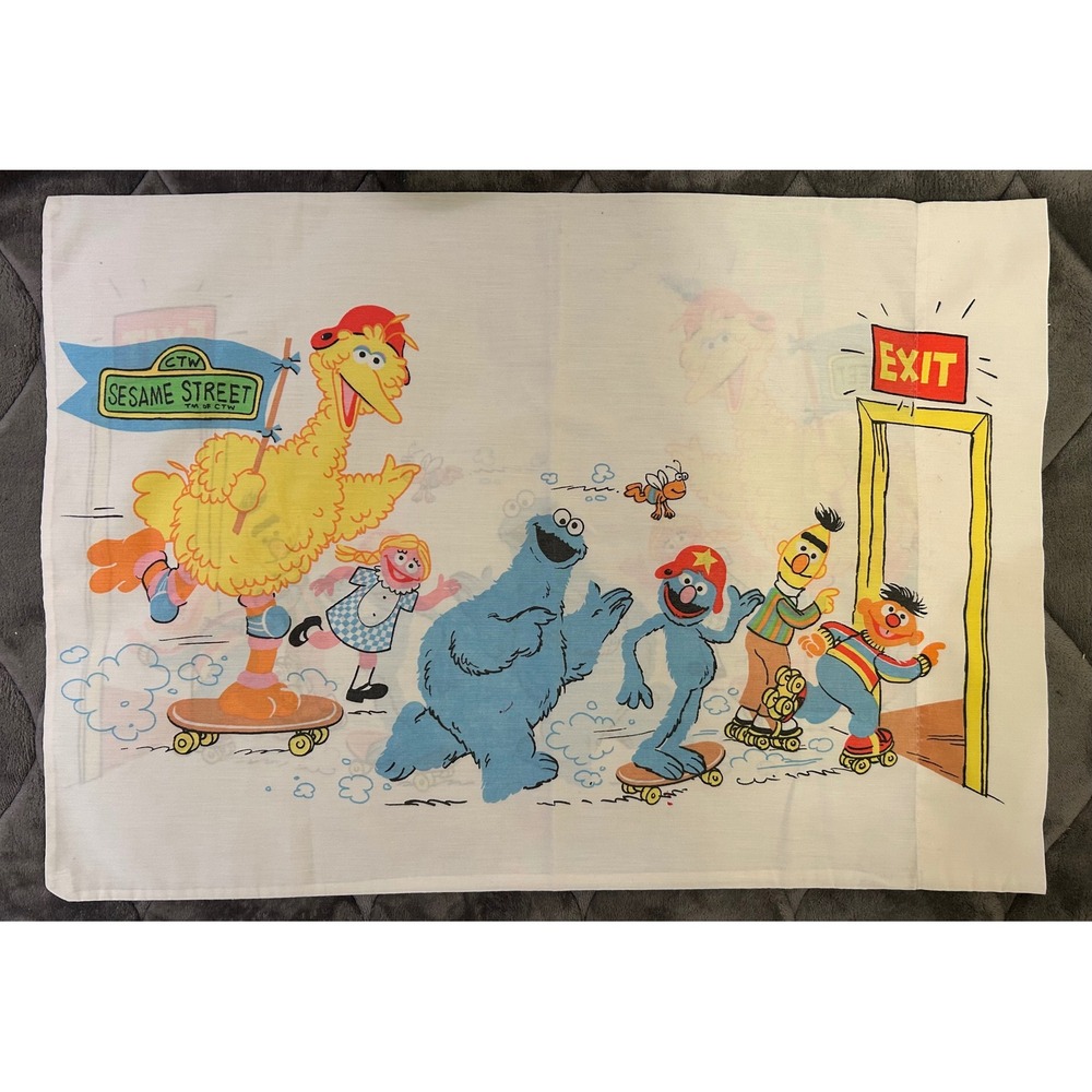 Vintage Sesame Street Roller Skating Pillowcase Big Bird Cookie Monster Standard